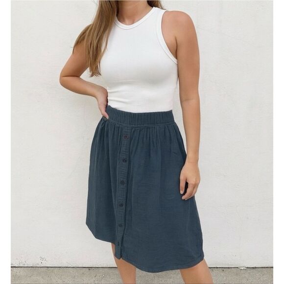 Pact Navy Button Front Skirt - Picture 4 of 5